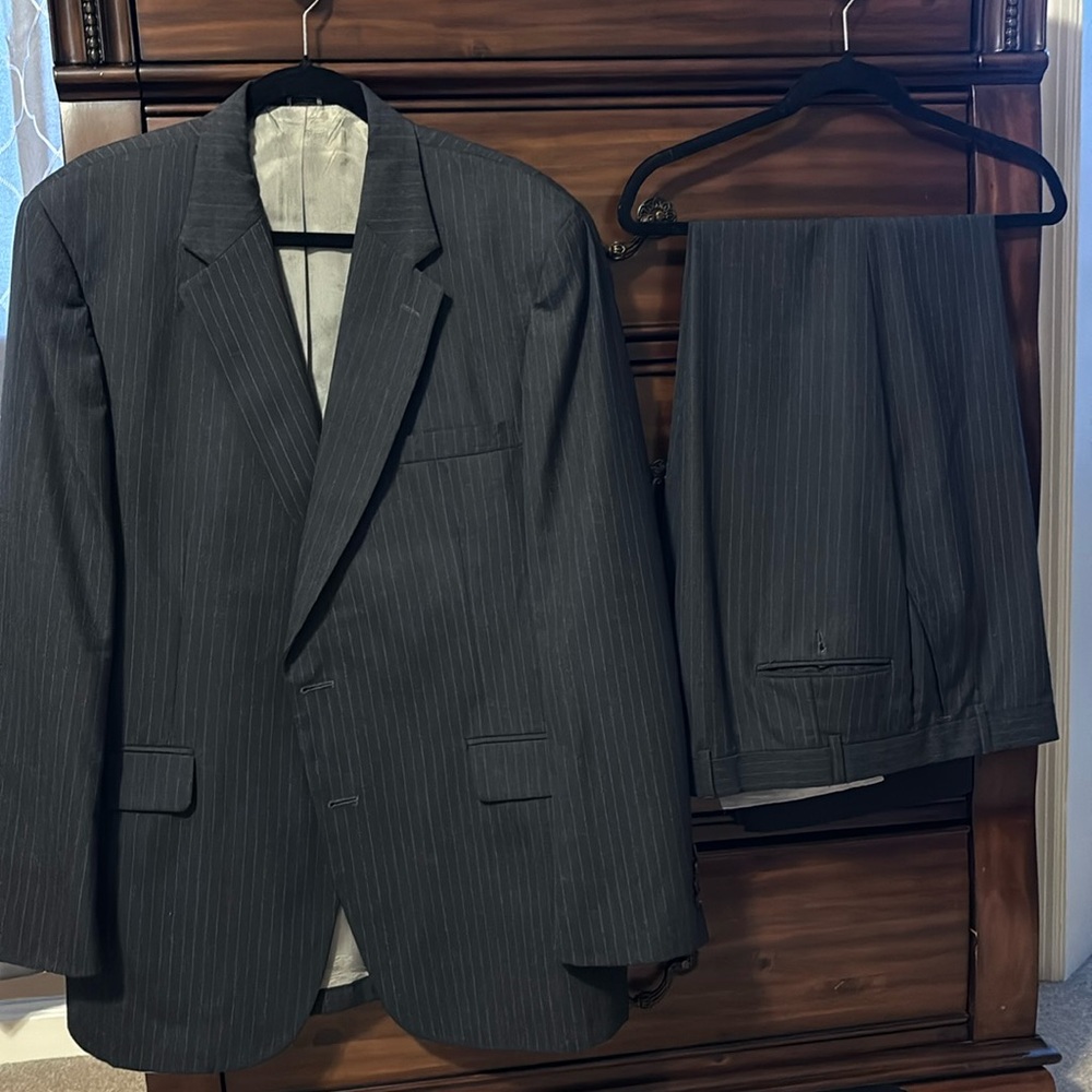 Men’s Suit